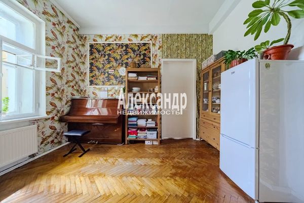 Продам трехкомнатную (3-комн.) квартиру, Невский пр-кт, 139, Санкт-Петербург г