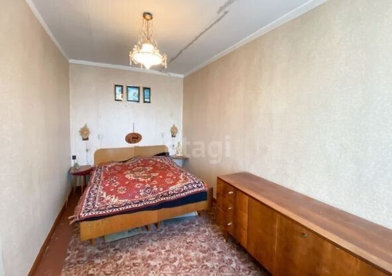 Продам двухкомнатную (2-комн.) квартиру, Шимановская ул, 10, Хабаровск г