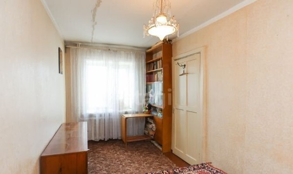 Продам двухкомнатную (2-комн.) квартиру, Шимановская ул, 10, Хабаровск г