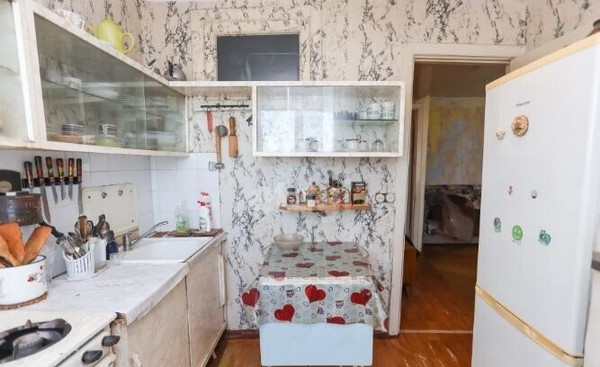 Продам двухкомнатную (2-комн.) квартиру, Шимановская ул, 10, Хабаровск г