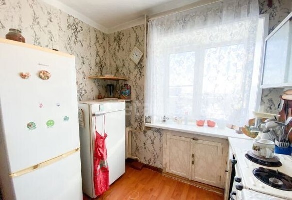 Продам двухкомнатную (2-комн.) квартиру, Шимановская ул, 10, Хабаровск г