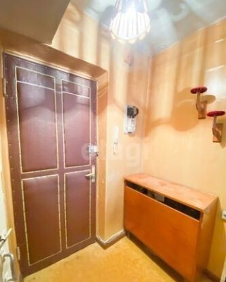 Продам двухкомнатную (2-комн.) квартиру, Шимановская ул, 10, Хабаровск г