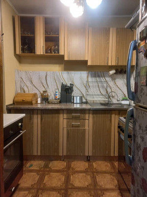 Продам трехкомнатную (3-комн.) квартиру, Гражданский пер, 23, Туапсе г