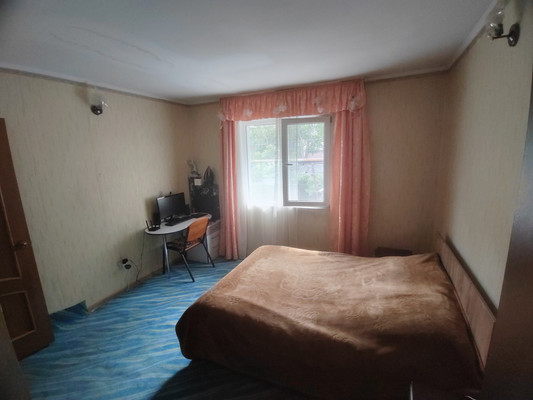 Продам трехкомнатную (3-комн.) квартиру, Гражданский пер, 23, Туапсе г