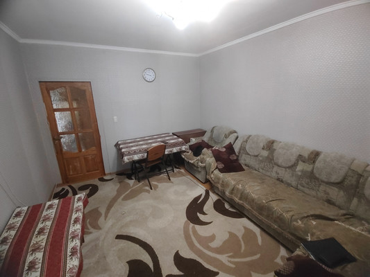 Продам трехкомнатную (3-комн.) квартиру, Гражданский пер, 23, Туапсе г