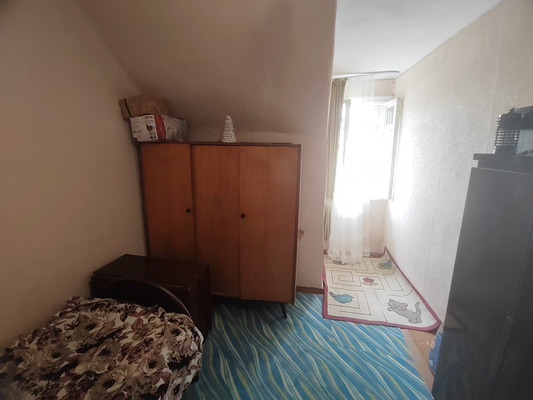 Продам трехкомнатную (3-комн.) квартиру, Гражданский пер, 23, Туапсе г