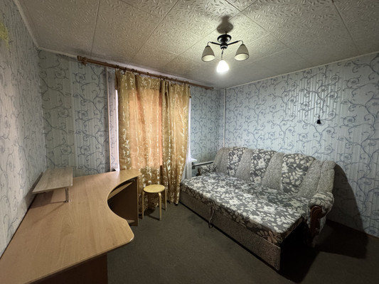 Продам двухкомнатную (2-комн.) квартиру, Королева пр-кт, 3/4, Ростов-на-Дону г
