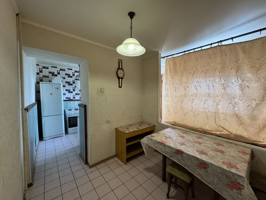 Продам двухкомнатную (2-комн.) квартиру, Королева пр-кт, 3/4, Ростов-на-Дону г