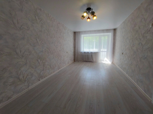 Продам двухкомнатную (2-комн.) квартиру, Высоковольтная ул, 35, Рязань г