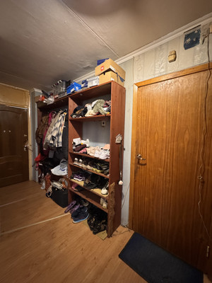 Продам трехкомнатную (3-комн.) квартиру, Чертановская ул, 21к2, Москва г