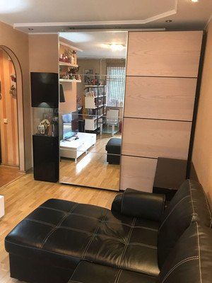 Продам однокомнатную (1-комн.) квартиру, 1-й Панковский проезд, 6, Люберцы г