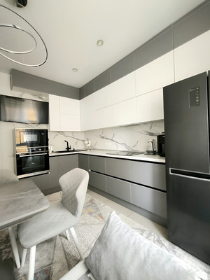Продам трехкомнатную (3-комн.) квартиру, Красноказарменная ул, 14ак6, Москва г