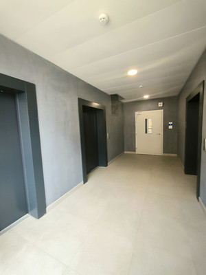 Продам трехкомнатную (3-комн.) квартиру, Красноказарменная ул, 14ак6, Москва г