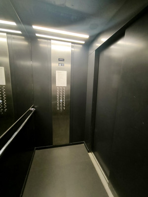 Продам трехкомнатную (3-комн.) квартиру, Красноказарменная ул, 14ак6, Москва г