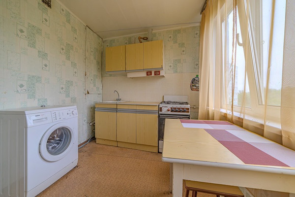 Продам двухкомнатную (2-комн.) квартиру, 8 Марта ул, 21, Пенза г