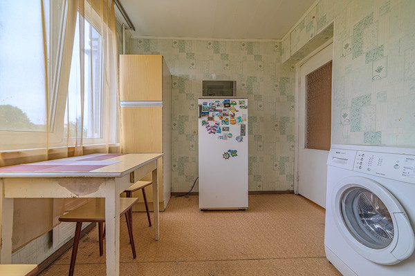 Продам двухкомнатную (2-комн.) квартиру, 8 Марта ул, 21, Пенза г