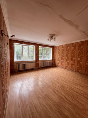 Продам трехкомнатную (3-комн.) квартиру, Ватутина ул, 32, Нальчик г