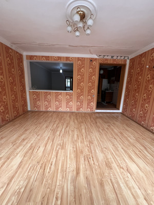 Продам трехкомнатную (3-комн.) квартиру, Ватутина ул, 32, Нальчик г