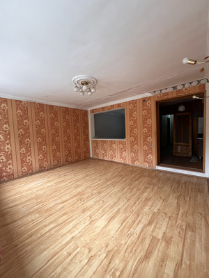Продам трехкомнатную (3-комн.) квартиру, Ватутина ул, 32, Нальчик г