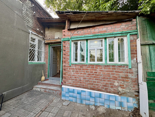 Продам двухкомнатную (2-комн.) квартиру, Красных Зорь ул, 43, Ростов-на-Дону г