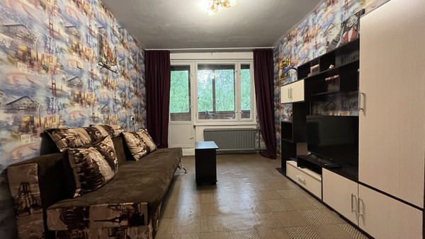 Продам двухкомнатную (2-комн.) квартиру, Культуры пр-кт, 15к2, Санкт-Петербург г