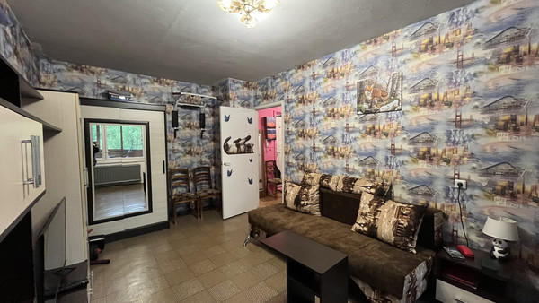 Продам двухкомнатную (2-комн.) квартиру, Культуры пр-кт, 15к2, Санкт-Петербург г