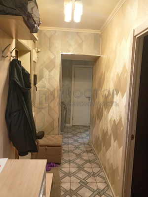 Продам двухкомнатную (2-комн.) квартиру, Полярная ул, 26к1, Москва г