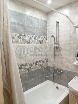 Продам двухкомнатную (2-комн.) квартиру, Полярная ул, 26к1, Москва г