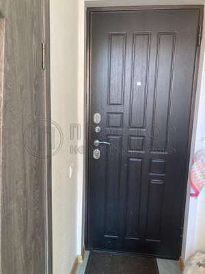 Продам однокомнатную (1-комн.) квартиру, Сиреневый б-р, 15, Москва г
