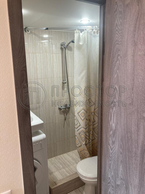 Продам однокомнатную (1-комн.) квартиру, Сиреневый б-р, 15, Москва г