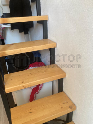 Продам однокомнатную (1-комн.) квартиру, Сиреневый б-р, 15, Москва г