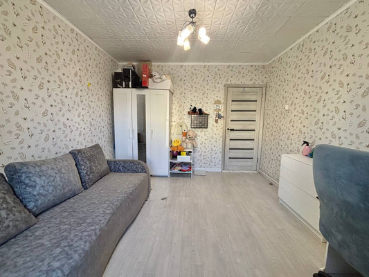 Продам двухкомнатную (2-комн.) квартиру, Добровольского ул, 7, Ростов-на-Дону г