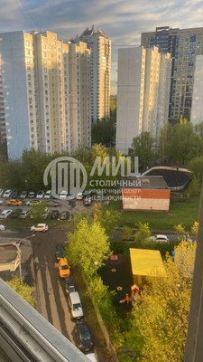 Продам двухкомнатную (2-комн.) квартиру, Совхозная ул, 8ка, Химки г