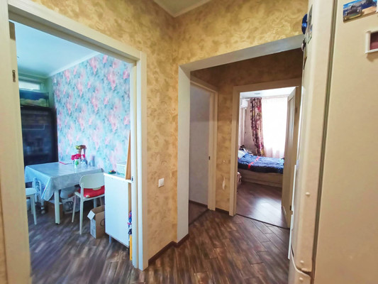 Продам двухкомнатную (2-комн.) квартиру, Парковая ул, 60к5, Анапа г