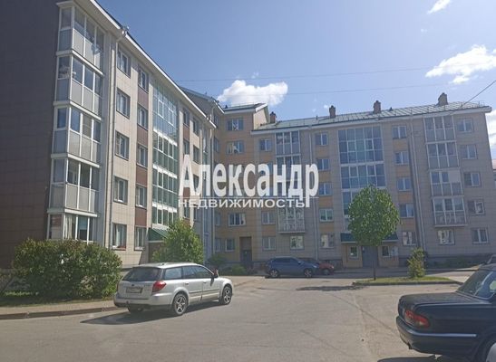 Продам комнату в 4-комн. квартире, Пушкинская ул, 10к2, Шушары п