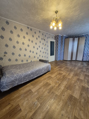 Продам однокомнатную (1-комн.) квартиру, Днепровская ул, 9, Нижний Тагил г