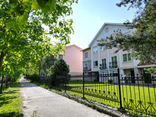 Продам таунхаус, Еремеева (Центр р-н) ул, 42, Петрозаводск г, 0 км от города