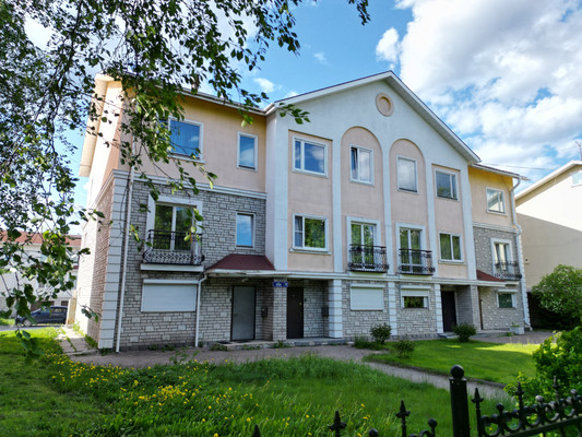Продам таунхаус, Еремеева (Центр р-н) ул, 42, Петрозаводск г, 0 км от города