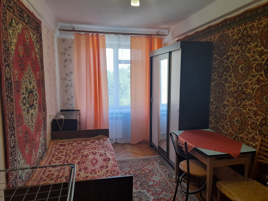 Сдам комнату в 3-комн. квартире, Юрия Гагарина пр-кт, 16к2, Санкт-Петербург г