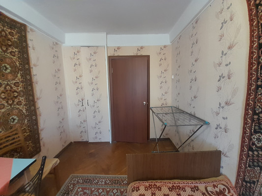 Сдам комнату в 3-комн. квартире, Юрия Гагарина пр-кт, 16к2, Санкт-Петербург г