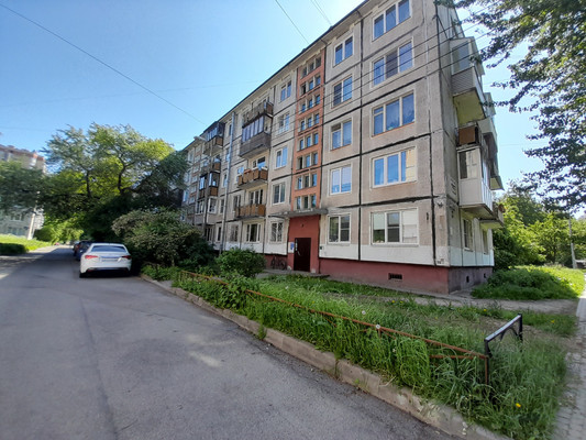 Сдам комнату в 3-комн. квартире, Юрия Гагарина пр-кт, 16к2, Санкт-Петербург г