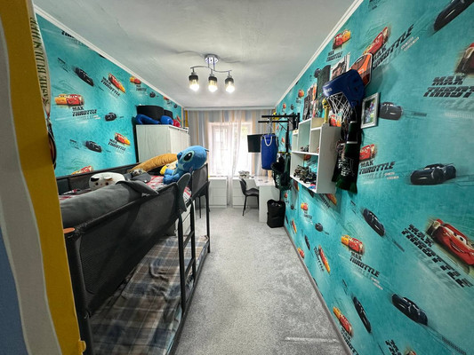 Продам двухкомнатную (2-комн.) квартиру, Красная ул, 146, Кропоткин г