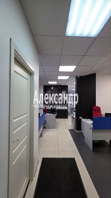 Сдам торговое помещение 75 м2, Авиаторов Балтики пр-кт, 11/1, Мурино п