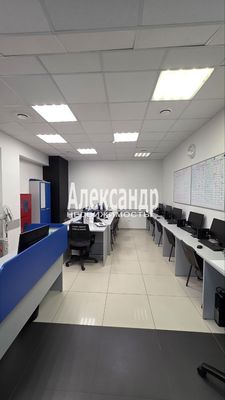 Сдам торговое помещение 75 м2, Авиаторов Балтики пр-кт, 11/1, Мурино п