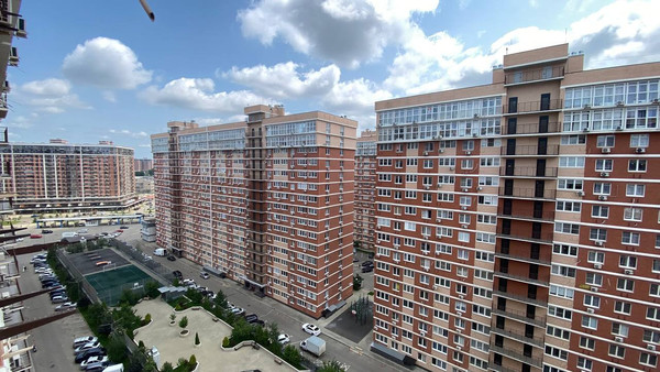 Продам однокомнатную (1-комн.) квартиру, Западный Обход ул, 39/26к5, Краснодар г