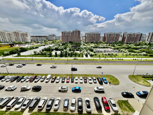 Продам многокомнатную квартиру, Юлиуса Фучика ул, 5, Екатеринбург г