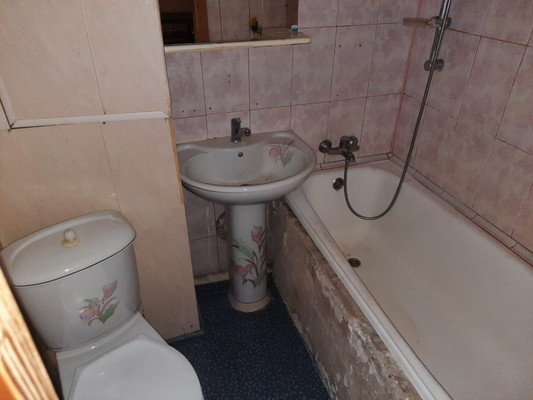 Продам однокомнатную (1-комн.) квартиру, Саянская ул, 16к1, Москва г