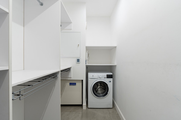 Продам двухкомнатную (2-комн.) квартиру, Коробицына ул, 2о, Сестрорецк г