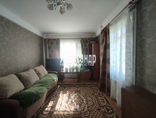 Продам двухкомнатную (2-комн.) квартиру, Молодежная ул, 3, Понтонное п