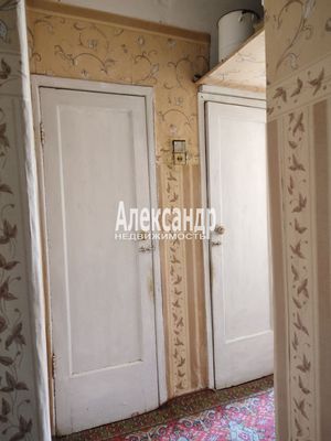 Продам двухкомнатную (2-комн.) квартиру, Молодежная ул, 3, Понтонное п